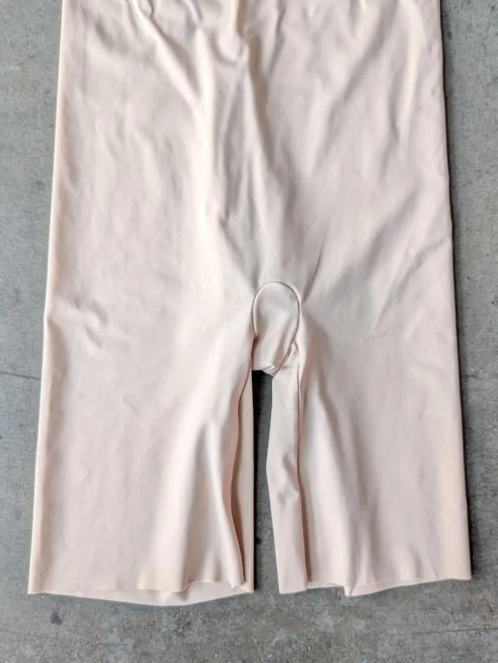 Wacoal High Waist Thigh Shaper Leg Shaper Shapewear Shorts Cream Ivory size 6
